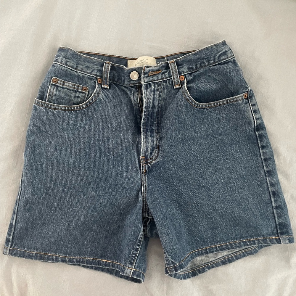 Vintage Gap high waisted mom shorts- size 4